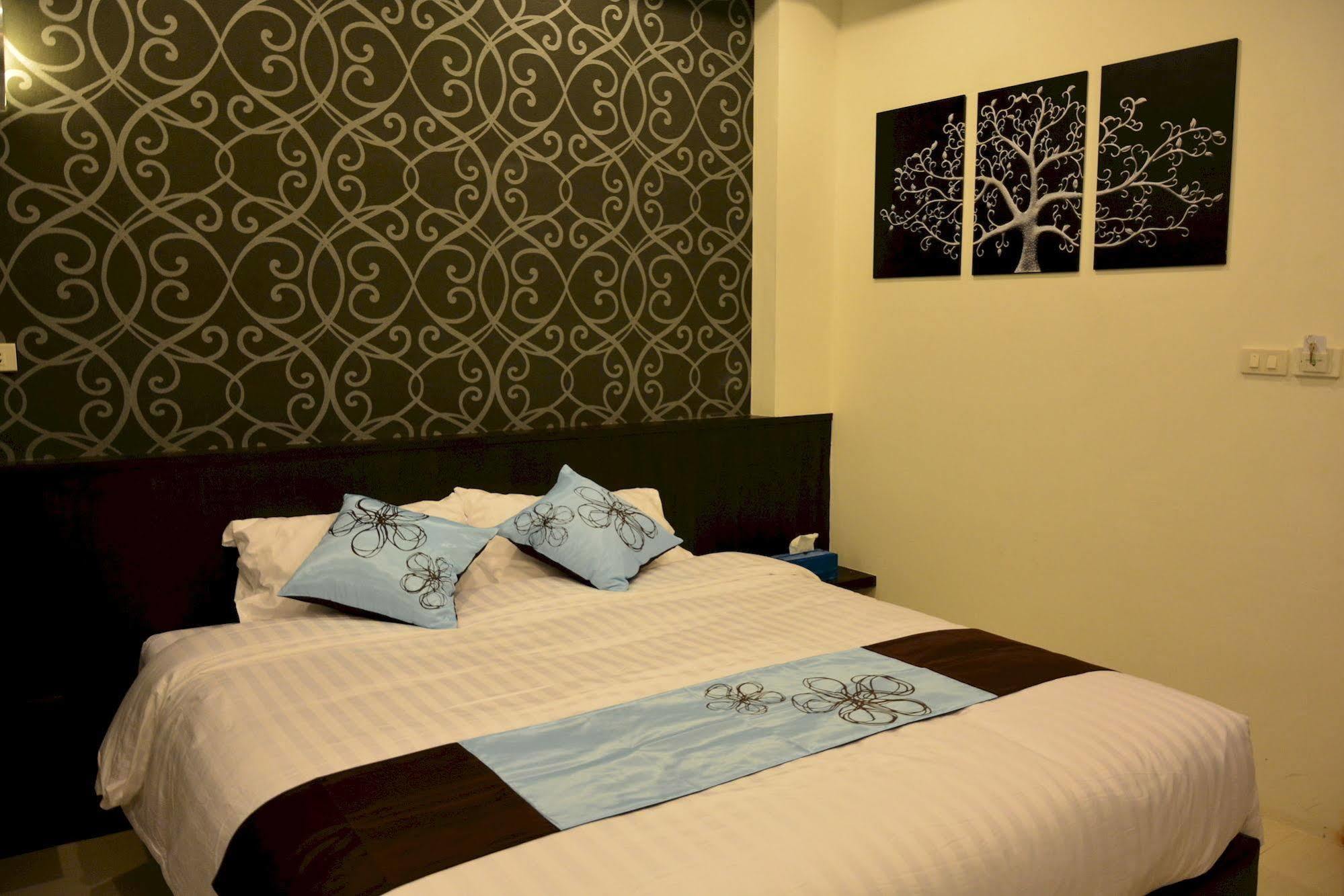 Wisma tamu Adamaz House 2*